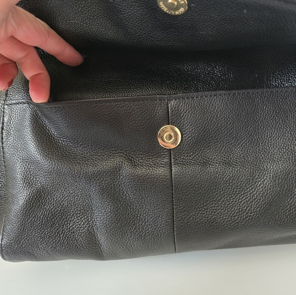 Tignanello Black Leather Multi Pocket Handbag - Picture 6 of 15